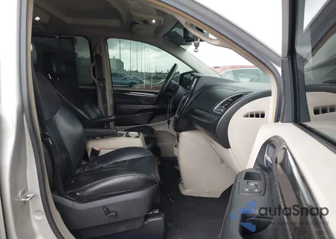 2012 Chrysler Town & Country Limited z USA, uszkodzony, nr VIN 2C4RC1GG9CR200067